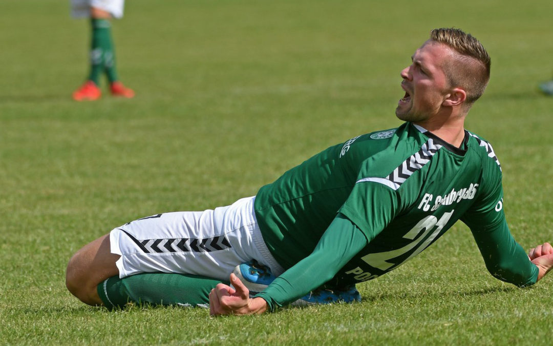 Timo Poch bleibt Maurine-Kicker