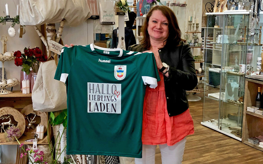 Sondertrikot findet den Weg nach Ratzeburg