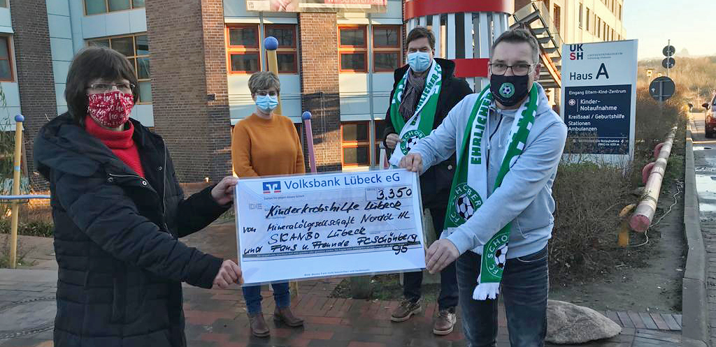 Maurine-Kicker mit Herz für kranke Kinder