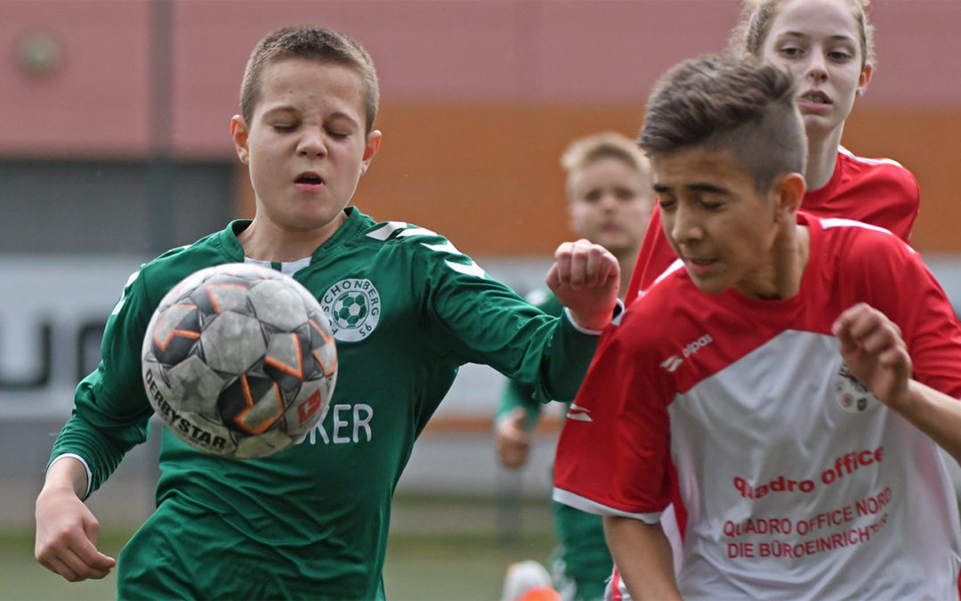 Pavle Kostic trifft gegen den JFV Lübeck