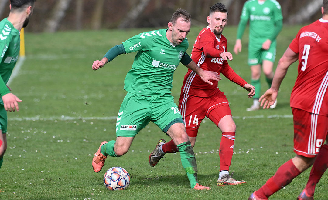 Daniel Halke schießt Schönberg ins Halbfinale