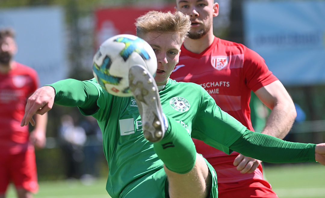 Mit 2 Traumtoren zum Sieg in Greifswald